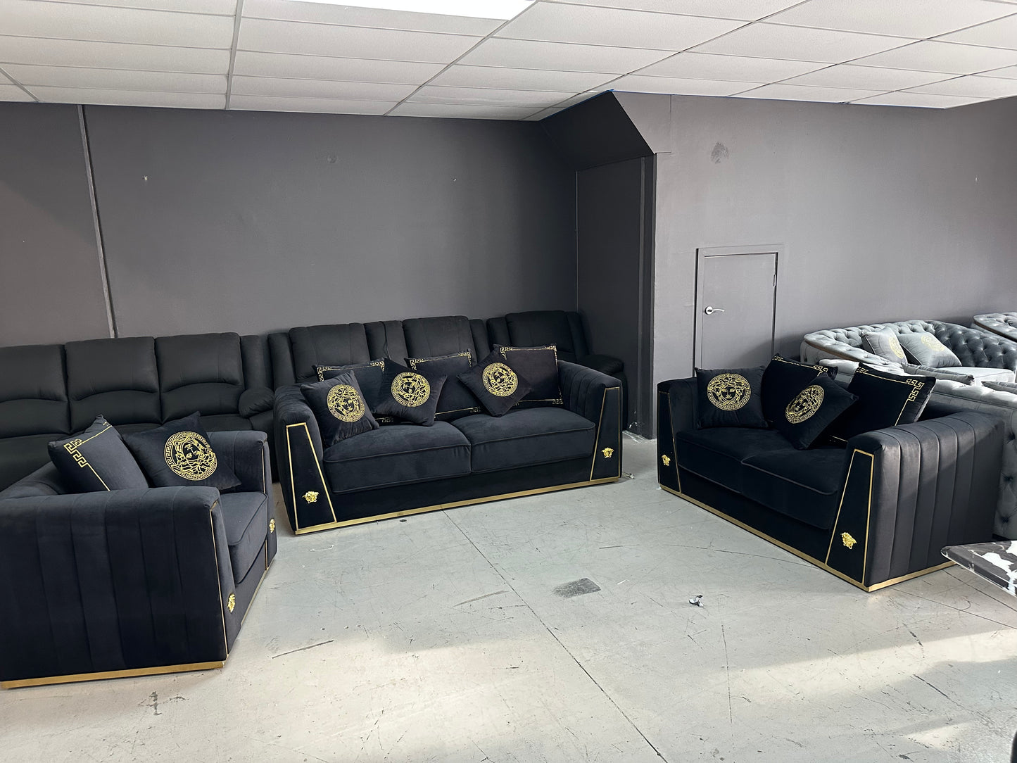 Luxury Velvet Sofa Set